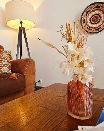 T2 Dernier Etage Avec Terrasse A 5 Min De La 公寓 *
