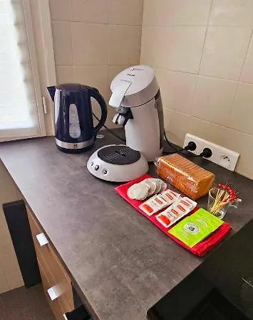 T2 Dernier Etage Avec Terrasse A 5 Min De La *