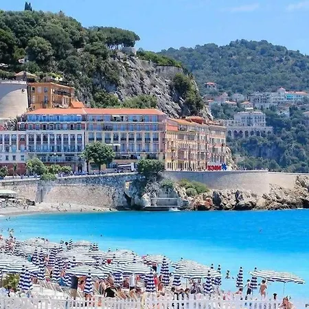 T2 Dernier Etage Avec Terrasse A 5 Min De La