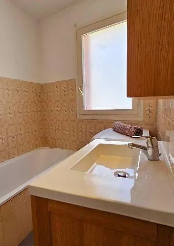 T2 Dernier Etage Avec Terrasse A 5 Min De La ניס