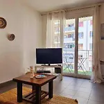 Apartamento T2 Dernier étage Avec Terrasse à 5 Min De La Nice